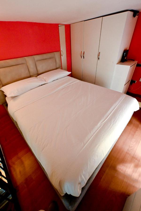 Steffy House * Napoli